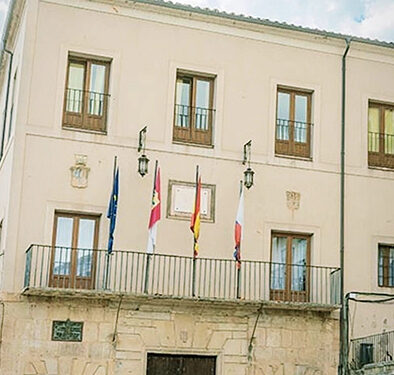 El PP de Molina de Aragón pide al gobierno del PSOE que actúe con “responsabilidad” para corregir el déficit al que ha llevado al Ayuntamiento 1 El PP de Molina de Aragón pide al gobierno del PSOE que actúe con “responsabilidad” para corregir el déficit al que ha llevado al Ayuntamiento
