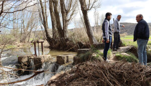 El PP en la Diputación de Guadalajara conoce los daños producidos por las últimas lluvias en Abánades y vuelve a exigir una limpieza generalizada de los cauces en la provincia