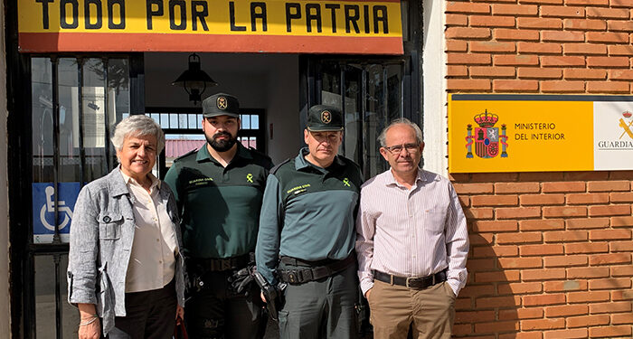 El puesto de la Guardia Civil en Campillo de Altobuey tendrá mejoras en los accesos y puerta de garaje en los próximos meses 1 El puesto de la Guardia Civil en Campillo de Altobuey tendrá mejoras en los accesos y puerta de garaje en los próximos meses