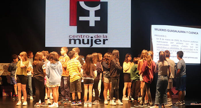 Escolares de Cabanillas celebran el Día de la Mujer con un concurso de preguntas sobre las “Mujeres Referentes de CLM” 1 Escolares de Cabanillas celebran el Día de la Mujer con un concurso de preguntas sobre las “Mujeres Referentes de CLM”