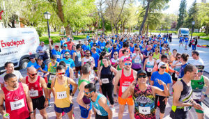 Éxito rotundo de la VII Carrera Mizú a favor de Apanag con cerca de 600 participantes