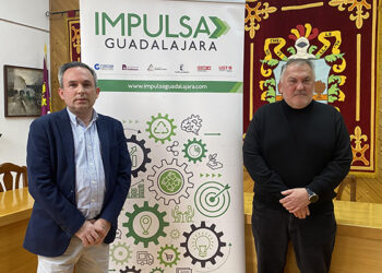 Horche destaca sus más de 1,6 millones de metros cuadrados disponibles en sus 7 sectores industriales en una reunión de trabajo mantenida con ‘Impulsa Guadalajara’