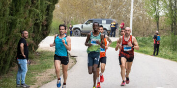 Irene de la Torre y Jesús Ponce triunfan en la XV Carrera Popular Villa de Quintanar del Rey