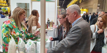 José Luis Vega apoya a los productores agroalimentarios de Guadalajara en Salón Gourmets 2024