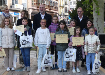 La Asociación de Libreros de Cuenca entrega los galardones del concurso literario con motivo del Día del Libro