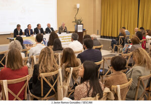 La Junta destaca la apuesta por la prevención y la detección precoz de la patología oftalmológica y el valor de los foros científicos para mejorar la atención a los pacientes