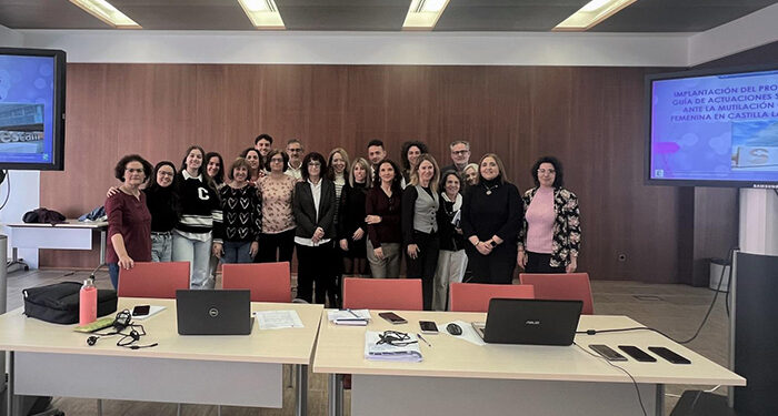 La Junta elabora un protocolo y una guía de actuación sanitaria ante la mutilación genital femenina 1 La Junta elabora un protocolo y una guía de actuación sanitaria ante la mutilación genital femenina