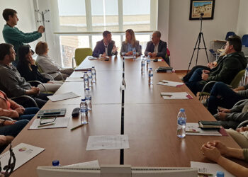 La Junta informa de las nuevas ayudas a emprendedores en la zona de acción de ADEL Sierra Norte, que contará con 725.000 euros