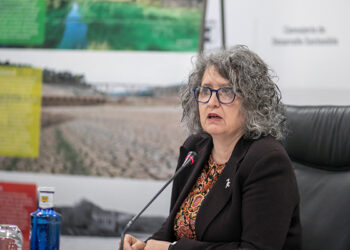 La Junta refuerza su compromiso para acelerar el cambio de las reglas del trasvase siendo la única región que presenta los informes en la mesa técnica