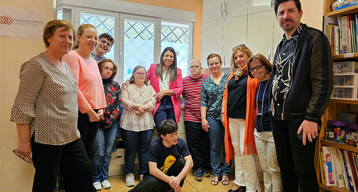 La Junta respalda la labor de Down Guadalajara en la atención integral de las personas con Síndrome de Down