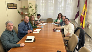 La Junta traslada a la alcaldesa de Torrejón del Rey los avances en las obras de mejora de abastecimiento de agua de su municipio