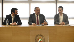 La UCLM e Incarlopsa renuevan la ‘Cátedra de Innovación Abierta’