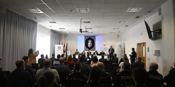 La UCLM impulsa un aula de formación permanente para policías y guardias civiles
