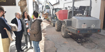 Las obras de remodelación de más de una veintena de calles de Belmonte avanzan “a buen ritmo” gracias a la colaboración institucional