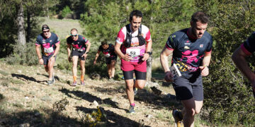 María Jesús Algarra y Antonio Cerezo se llevan el trail de Carboneras de Guadazaón