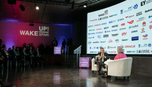 Page plantea la construcción “a medio plazo” de “50.000 viviendas impulsadas por ayuda pública” y con modelo cooperativo