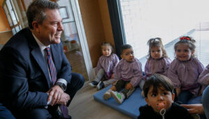 Pastor anuncia nuevas escuelas infantiles en Iniesta, Villanueva de la Jara y Ledaña, en Cuenca, y en Atienza en Guadalajara