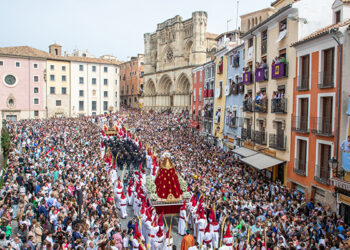 Sánchez Albendea destaca la “unión y devoción” de los nazarenos y llama a mantenerla de cara a la Pasión de 2025 Sánchez Albendea destaca la “unión y devoción” de los nazarenos y llama a mantenerla de cara a la Pasión de 2025