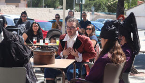 Shakespeare, Lorca, Goethe, Ibsen y Buero salen de tapas por Cabanillas