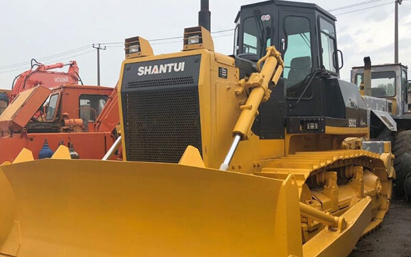 Clasificación de los mejores fabricantes de bulldozers para 2024 1 Shantui SD16 SD22 DH17 SD17