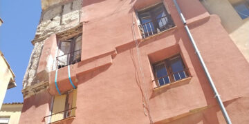 TUpatria Cuenca alerta sobre el peligro que supone el estado del edificio sito en C/Canónigos-Pza. Ciudad de Ronda