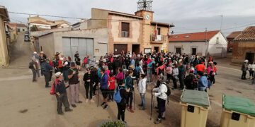 Un total de 200 senderistas se dan cita en la vigésima ruta de Campiñeando por tierras de la Campiña
