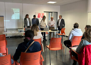 Una decena de personas se incorporan a la jornada de emprendimiento de AMEP en Campillo de Altobuey