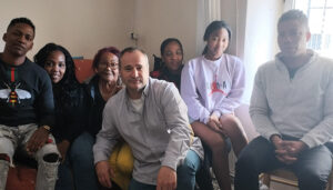 Una nueva familia compuesta por siete miembros se instala en Beteta gracias a la Diputación y el proyecto Arraigo