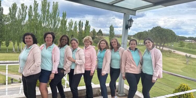 El equipo femenino de Cuenca golf club arrasa en la tercera jornada de la Liga femenina de Castilla la mancha 2024