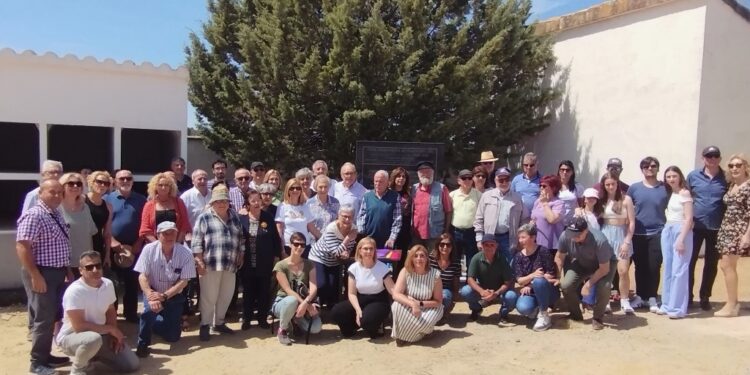 La subdelegada del Gobierno en Cuenca asiste al homenaje en la Fosa de Pajaroncillo 1 La subdelegada del Gobierno en Cuenca asiste al homenaje en la Fosa de Pajaroncillo