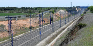 Adif AV renovará los aparatos de vía de parte de la LAV Madrid-Barcelona por más de 9,7 millones de euros