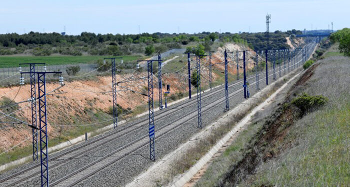 Adif AV renovará los aparatos de vía de parte de la LAV Madrid-Barcelona por más de 9,7 millones de euros