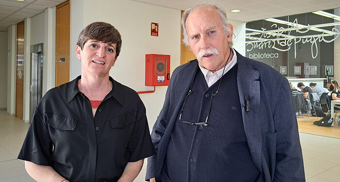 Aike aboga por la gestión directa de la biblioteca municipal