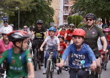Alrededor de 1.500 personas participan en el Día Popular de la Bicicleta en Azuqueca