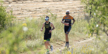 Antonio Cerezo y Cristina Tello saborean la victoria en el octavo Duatlón del Queso en Aceite de Villaescusa de Haro