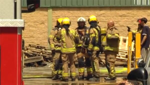 Arden tres naves en el polígono industrial Miralcampo de Azuqueca