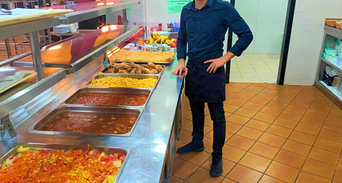 Atendidos por intoxicación alimentaria 22 jóvenes en Cuenca tras comer en un comedor universitario 1 Atendidos por intoxicación alimentaria 22 jóvenes en Cuenca tras comer en un comedor universitario