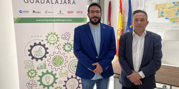 Azuqueca de Henares destaca su ubicación estratégica para la atracción de nuevas empresas en una reunión de trabajo mantenida con ‘Impulsa Guadalajara’