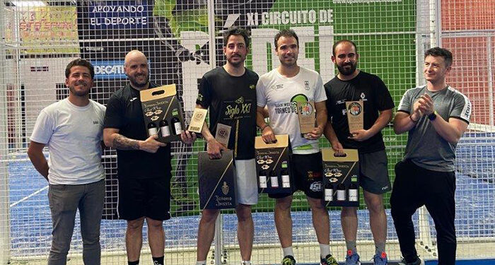 Cincuenta padelistas se dan cita en el XI Torneo de Pádel “Villa de Iniesta” del Circuito Diputación de Cuenca 1 Cincuenta padelistas se dan cita en el XI Torneo de Pádel “Villa de Iniesta” del Circuito Diputación de Cuenca