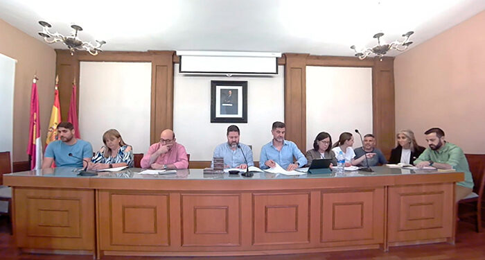 El Ayuntamiento de Brihuega aprueba en pleno la renovación del Plan Astra con mejoras en el servicio 1 El Ayuntamiento de Brihuega aprueba en pleno la renovación del Plan Astra con mejoras en el servicio