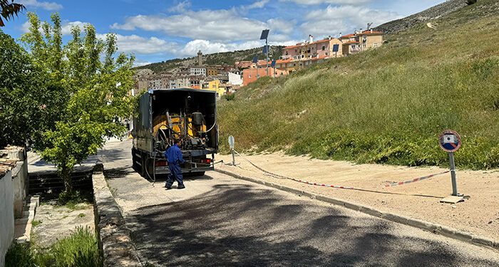 El Ayuntamiento llega al barrio de Tiradores con el asfaltado de calles a través del Plan de Mantenimiento Urbano 1 El Ayuntamiento llega al barrio de Tiradores con el asfaltado de calles a través del Plan de Mantenimiento Urbano