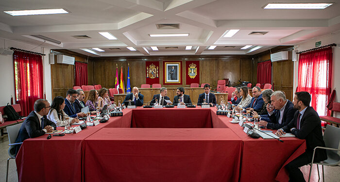 El Consejo de Gobierno aprueba 74 millones de euros para garantizar, en 666 ayuntamientos de la región, la prestación de servicios sociales y atención a domicilio