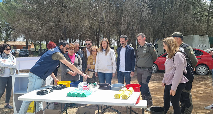 El Gobierno regional aboga por una campaña de sensibilización y educación ambiental para prevenir y reducir los residuos en romerías y ferias 1 El Gobierno regional aboga por una campaña de sensibilización y educación ambiental para prevenir y reducir los residuos en romerías y ferias