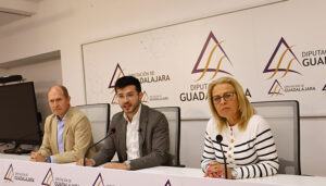 El PP cree que Vega podría estar enmascarando en una supuesta licitación a medida la compra de un inmueble en su pueblo para la Diputación por 300.000 euros