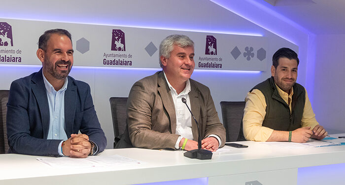 El equipo de Gobierno del Ayuntamiento de Guadalajara suma otro millón y medio en inversiones para gasto social, asfaltado y renaturalización del casco