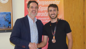 El estudiante del Campus de Cuenca, Diego García Page, medalla número 20 para la UCLM en los Campeonatos de España Universitarios