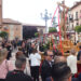 El fervor se sobrepone al viento en la procesión del Cristo del sábado de fiestas de Cabanillas