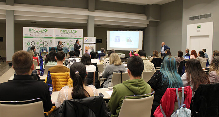 Empresarios del sector del turismo de Guadalajara se informan de las nuevas herramientas para un turismo de experiencias