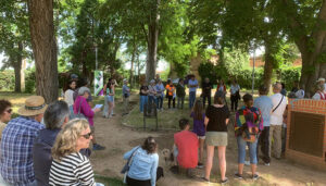 Exitosa visita de Aike y DALMA al parque cuatro estaciones