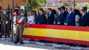 Guarinos asiste a la celebración de San Fernando en el Parque de Ingenieros Capitán Arenas